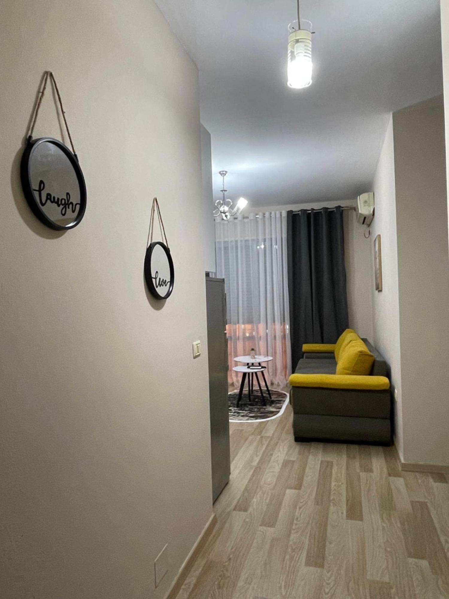 Comfort Apartment City Center 地拉那 外观 照片