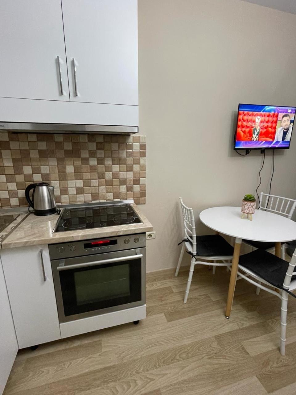 Comfort Apartment City Center 地拉那 外观 照片